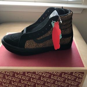 ComfyCush Tiny Cheetah Sk8-Hi Reissue